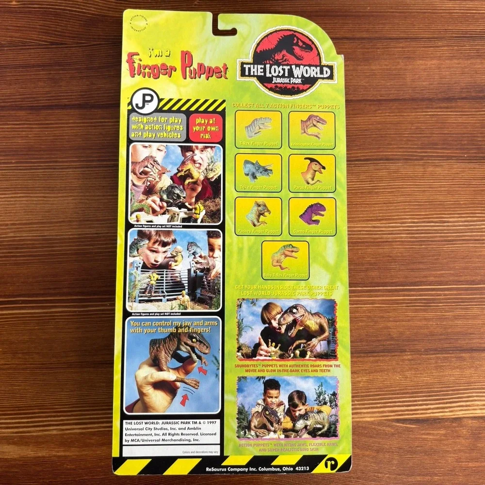The Lost World Jurassic Park Finger Puppets‎ Action Fingers Sealed 1997